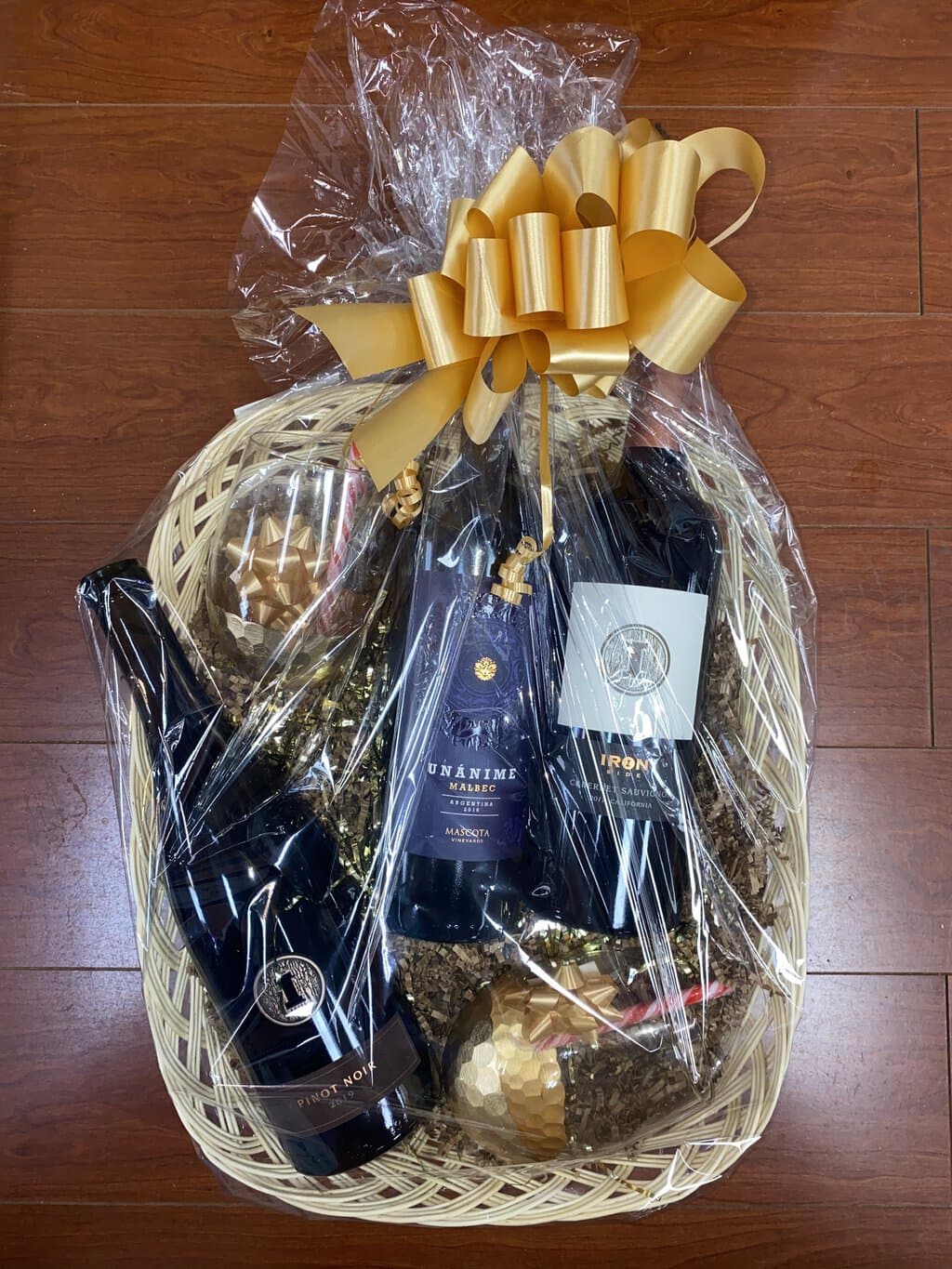 90 Rated Red Wine 3 Bottle Gift Basket, 750mL