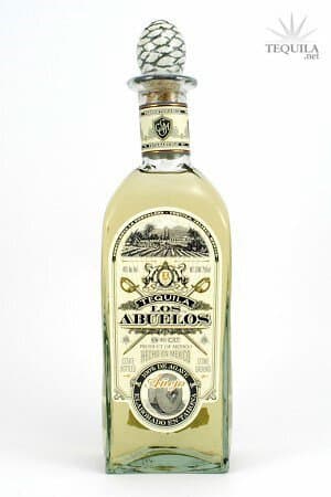 Los Abuelos Añejo